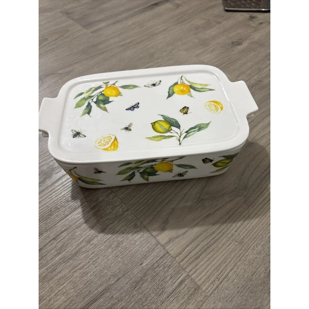 Grace Pantry Lemons, Bees, Butterflies Porcelain Oven Safe Casserole Dish W/ Lid